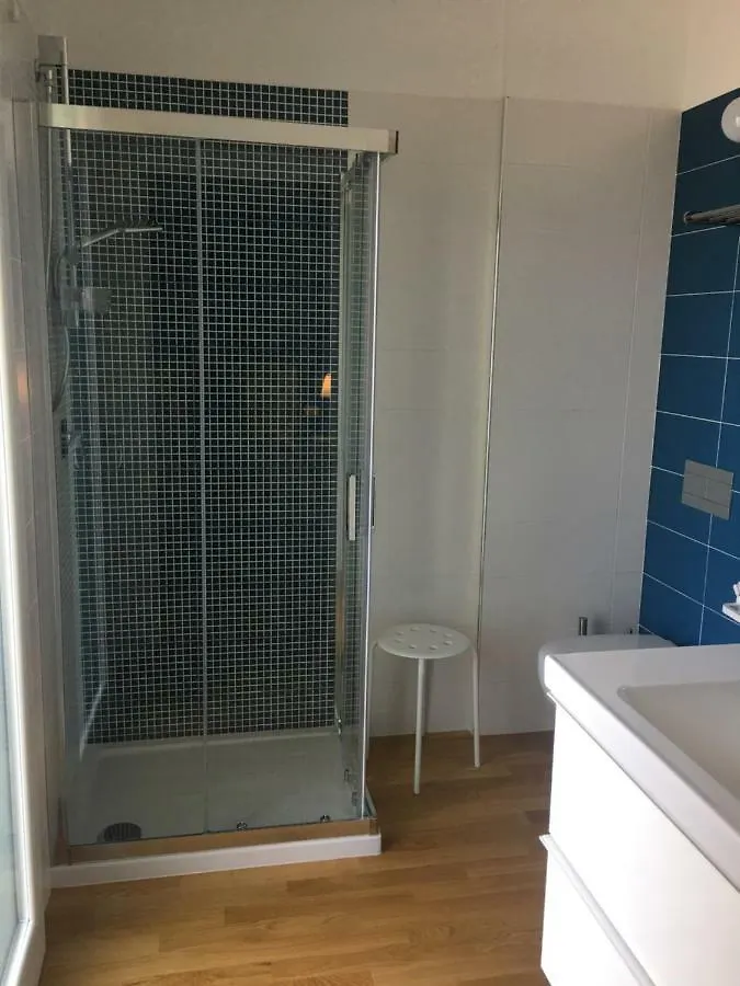 Blue Sea Rooms Apartment 칼리아리 게스트하우스
