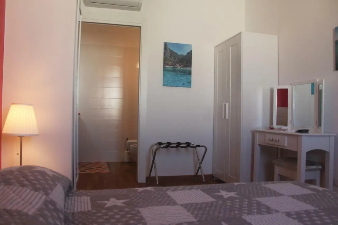 게스트하우스 Blue Sea Rooms Apartment 칼리아리 이탈리아